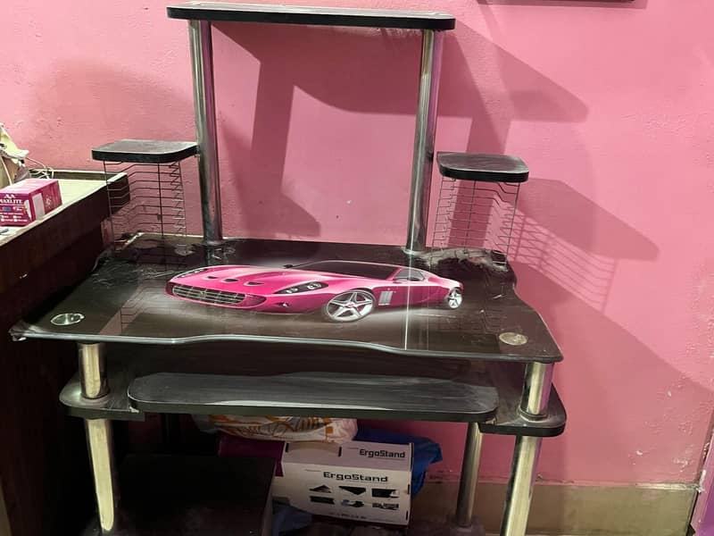 computer table 1