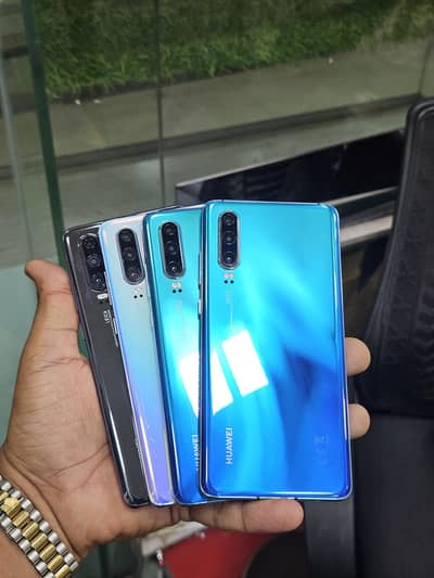 Huawei P30 6/128GB 4 month Sim Time