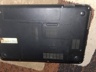 Hp pavillon dv6 corei5 - 8- 128 RAM  - EXCHANGE POSSIBLE IPHONE 8