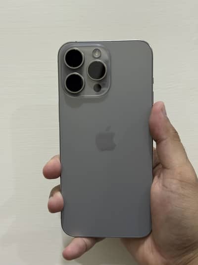 Apple iPhone 15 Pro Max