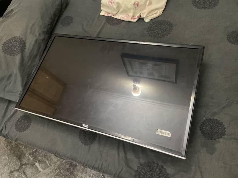 TCL 32” 0