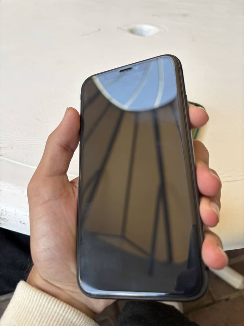 Apple iPhone 11 2