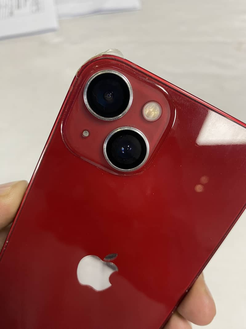 Apple iPhone 13 6