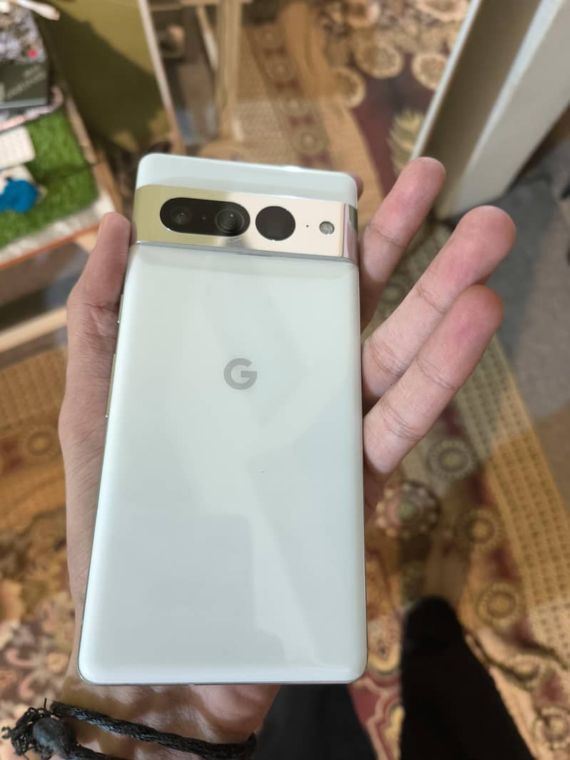 Google Pixel 7 Pro 0