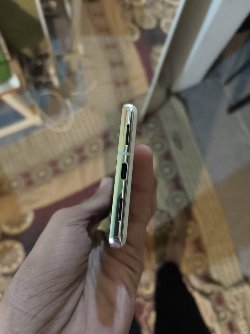 Google Pixel 7 Pro 4