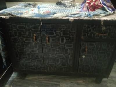 huge size iron stand