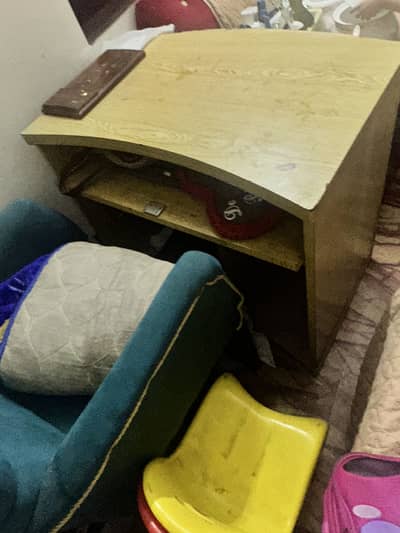 Computer  or laptop table  for sale