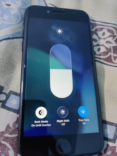 Apple iPhone SE 2020 ALL OKAY