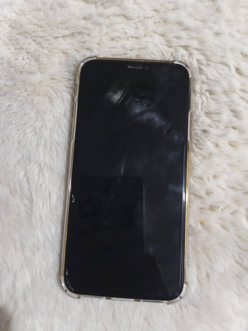 iphone xs 2