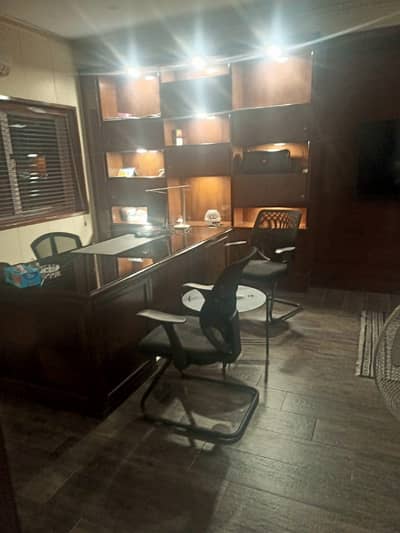 800 Square Feet Commercial Hall For Rent
