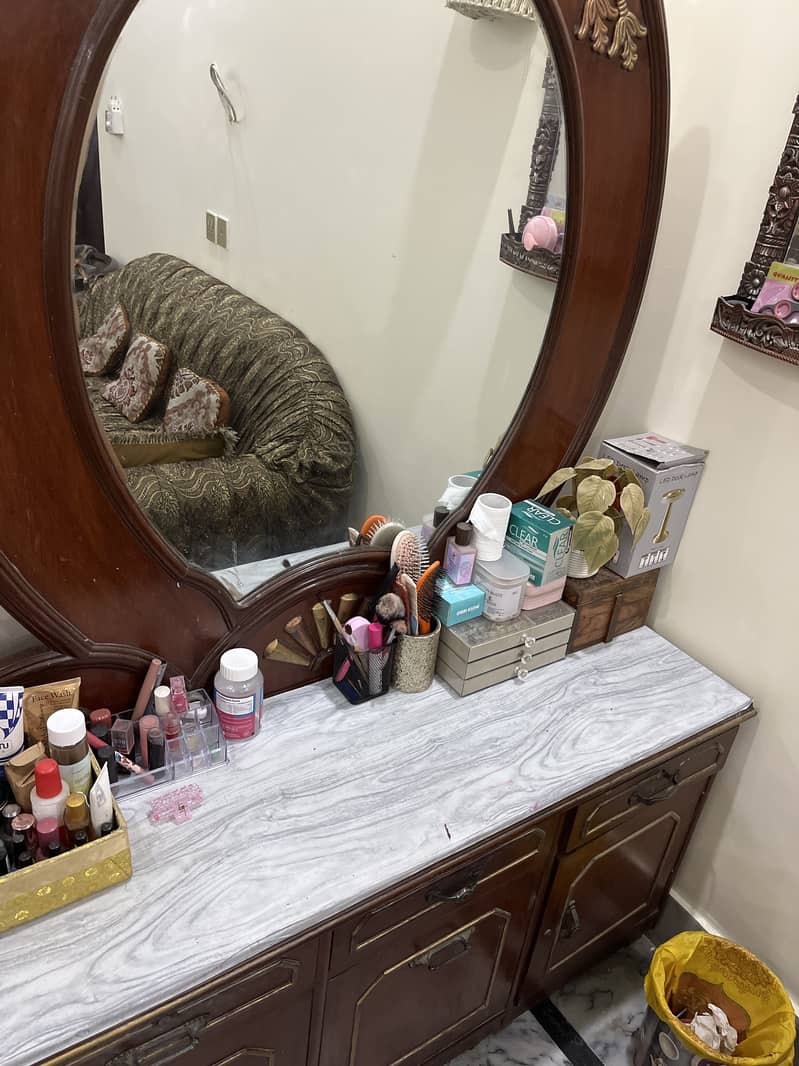 Vanity 1