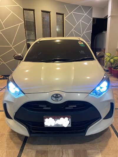 Toyota Yaris 2021 / 2025 Reg (03302442340)