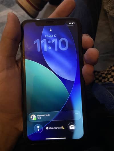 Apple iPhone 11