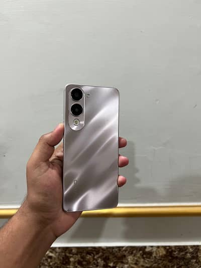 Vivo Y04 4+4 /64