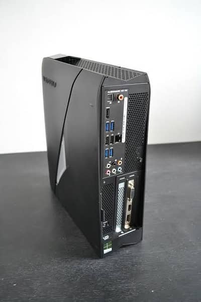 Alienware x51 r2 gaming pc