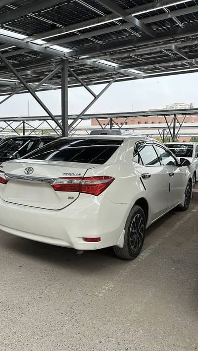 Toyota Corolla XLI 2015 (Converted to GLI)
