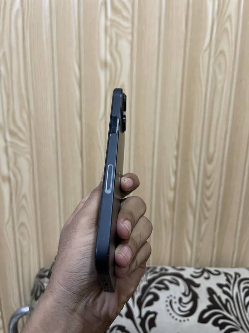 Apple iPhone 14 plus 0