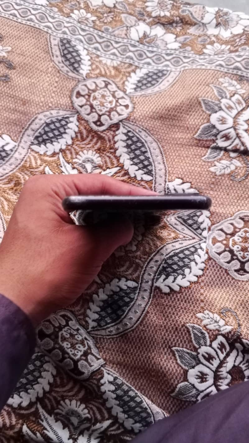 Apple iPhone 7 Plus 2