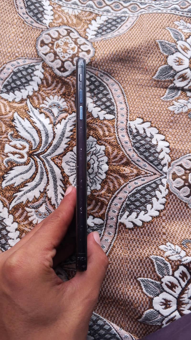 Apple iPhone 7 Plus 3