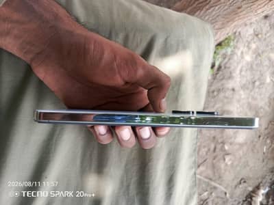 Tecno CAMON 20