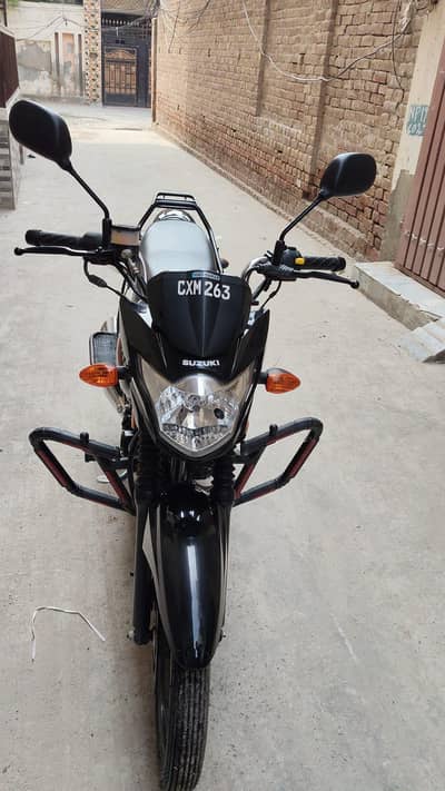 Suzuki GR 150