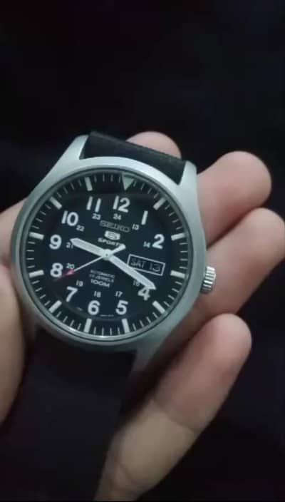 Seiko sports watch for sale, not opened or repaired, genuine movement.