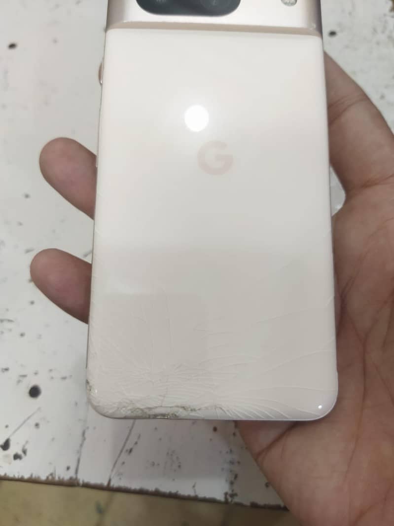 Google Pixel 8 7
