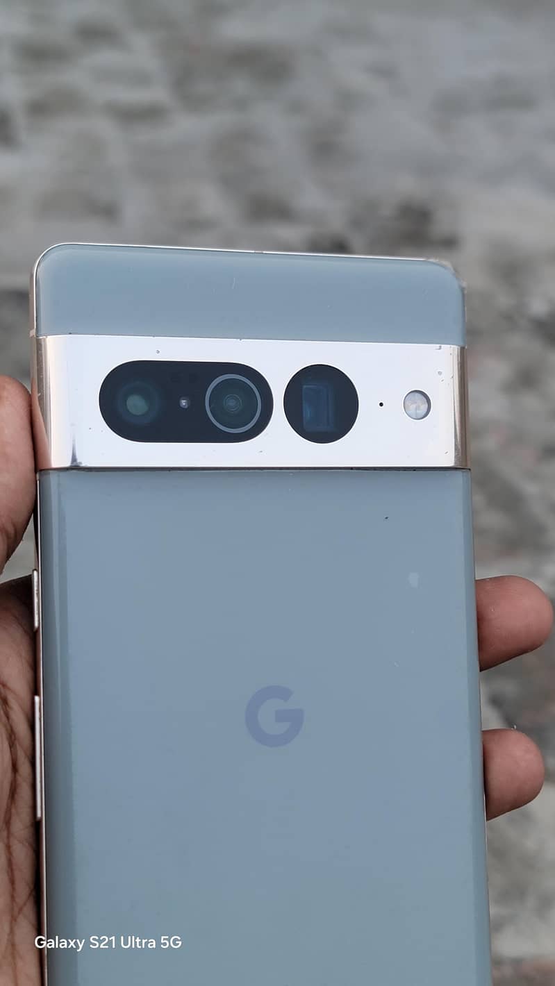 Google Pixel 7 Pro 10