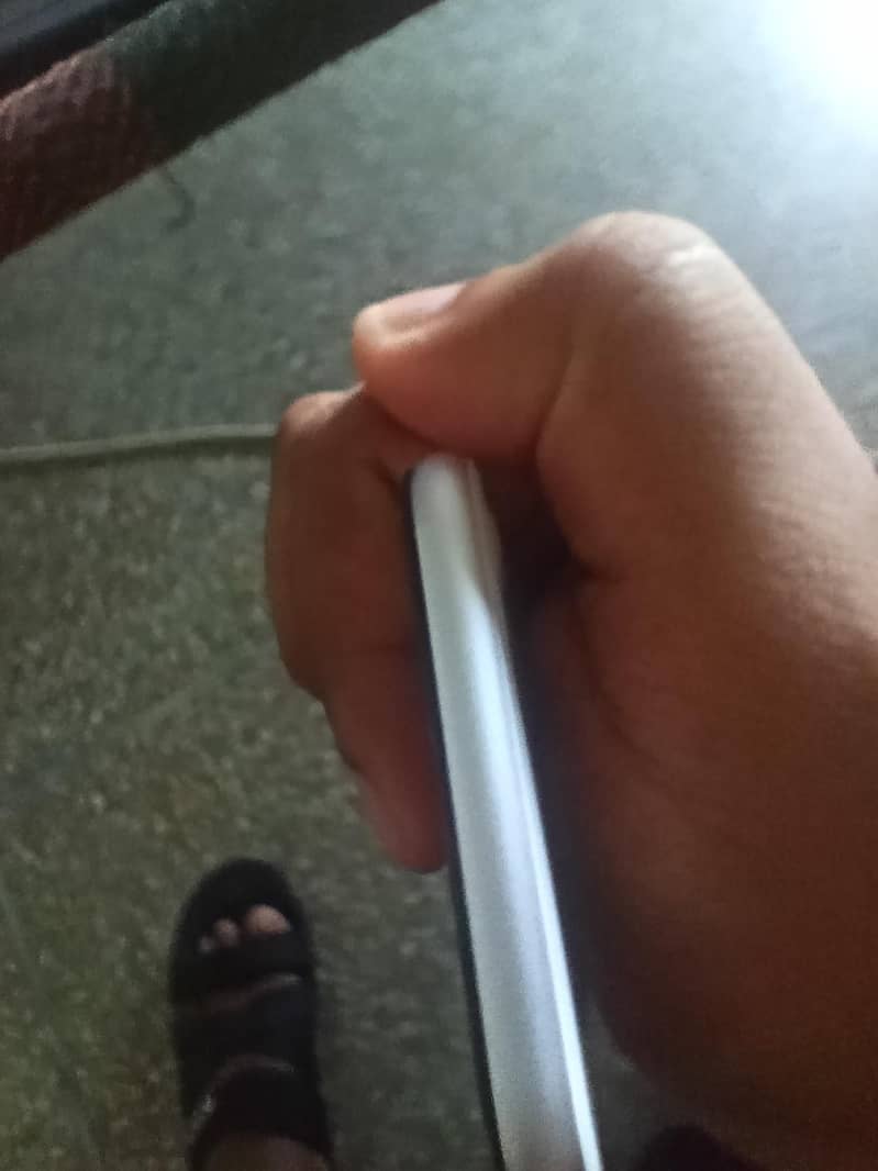 Apple iPhone SE 3 4