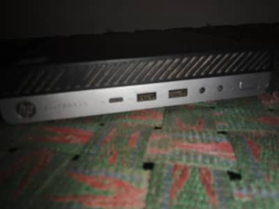 Hp elitedesk 800 G3 mini pc core i5 7th 7500t 4gb DDR4 ram 128m2 nvmv