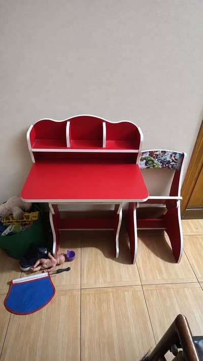kids study table
