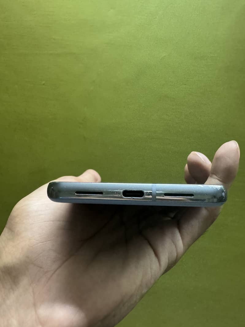 Google Pixel 8 Pro 3