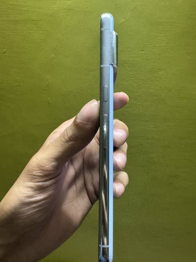 Google Pixel 8 Pro 5