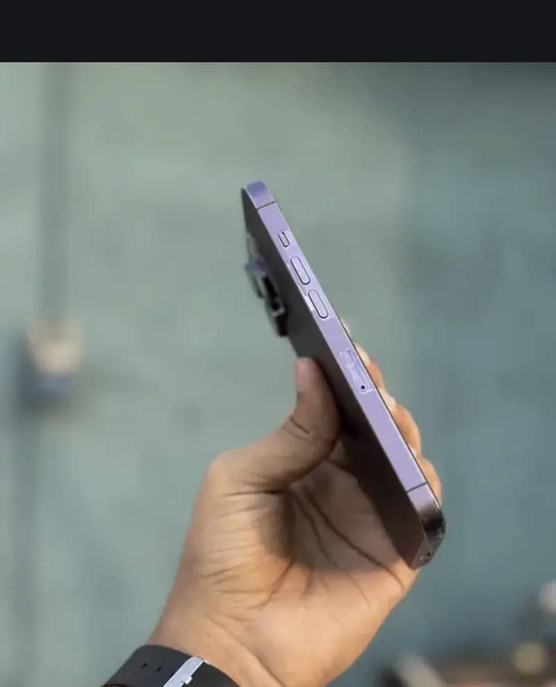 Apple iPhone 14 Pro 2