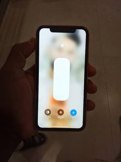 Apple iPhone XR