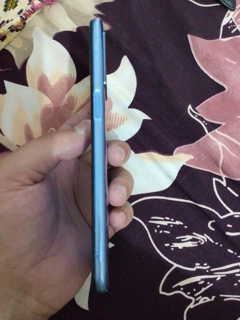 OPPO A16 1