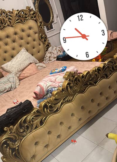 Royal Chinioto style Complete bedroom set _6 months Used -urgent sale