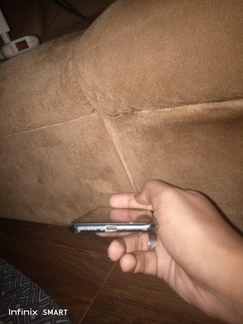 Apple iPhone SE 3