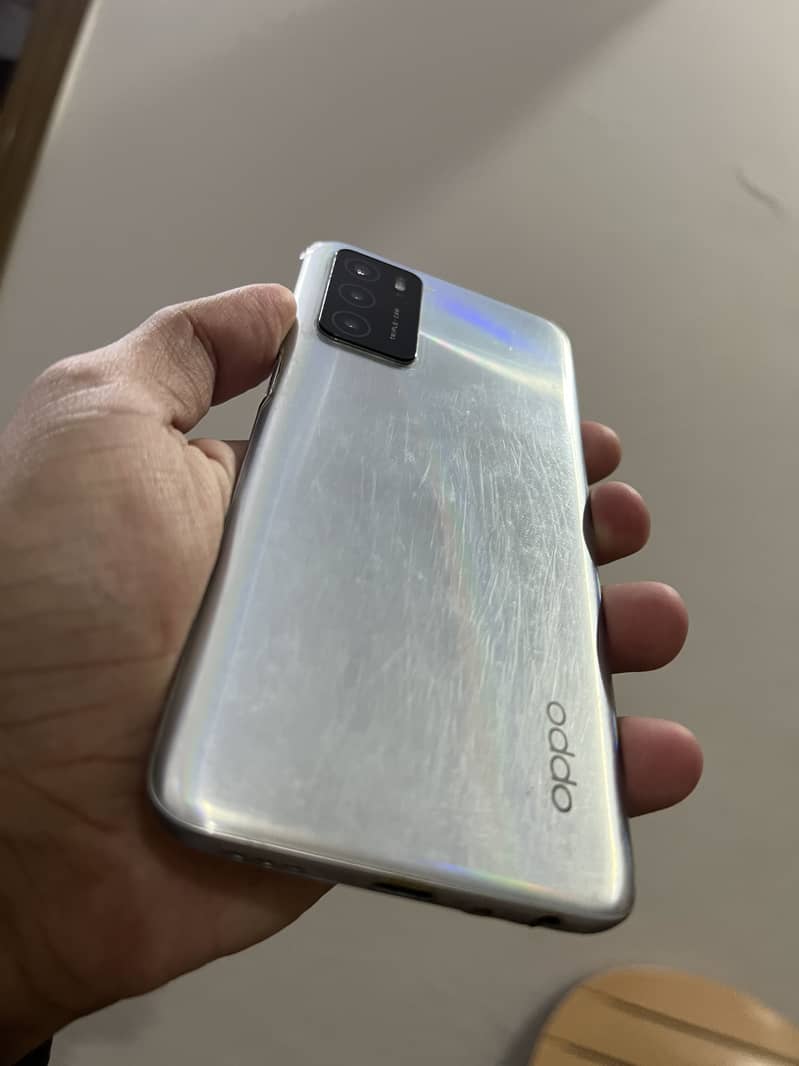 OPPO A16 1