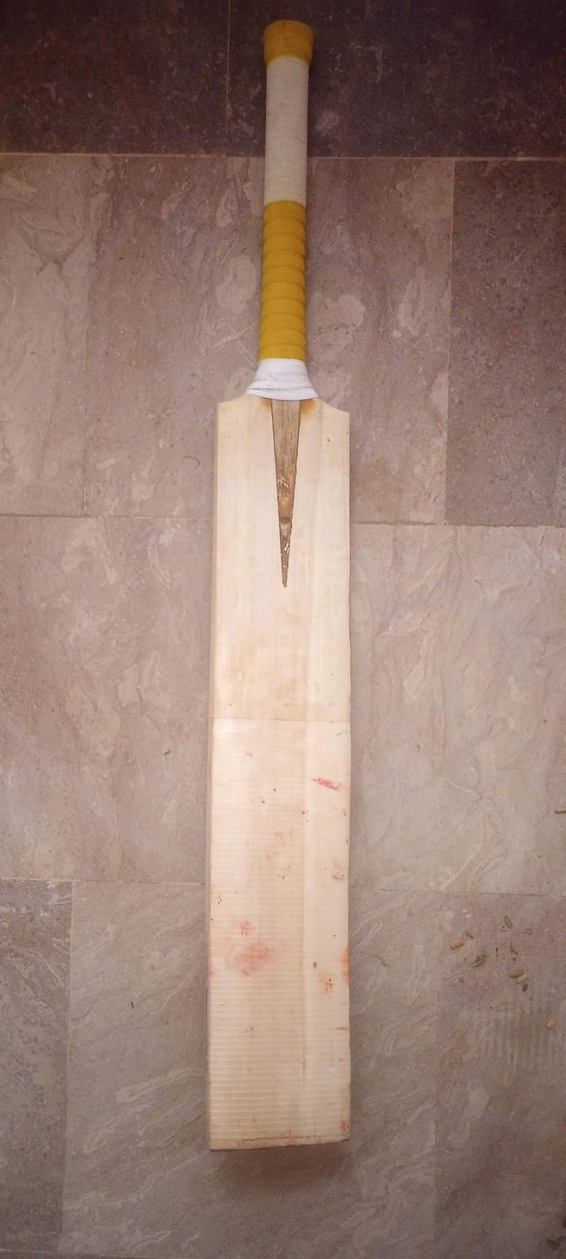 cricket bat 4
