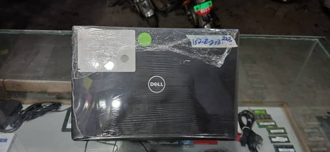 Dell 7290 i5 7th generation 8GB ram 256ssd Condition new 10.10