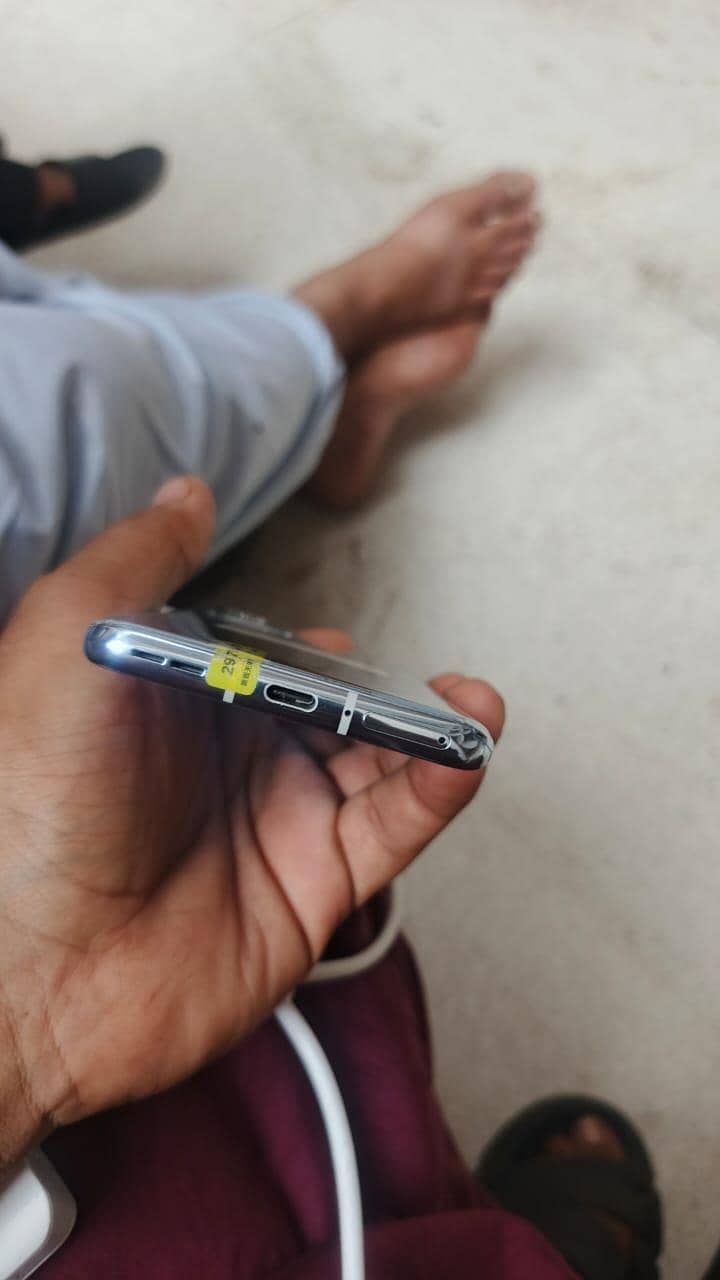 One Plus 9 Pro 5G 6