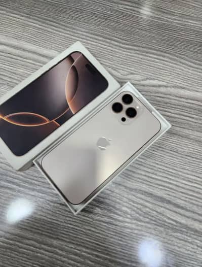 Apple iPhone 16 Pro Max
