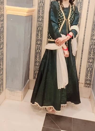beautiful mehndi wear &party wear dress 