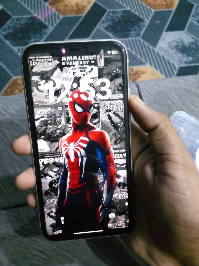 Apple iPhone 11 2