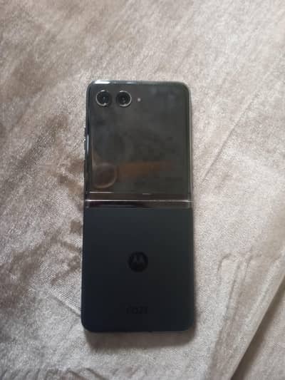 Motorola Razr Plus
