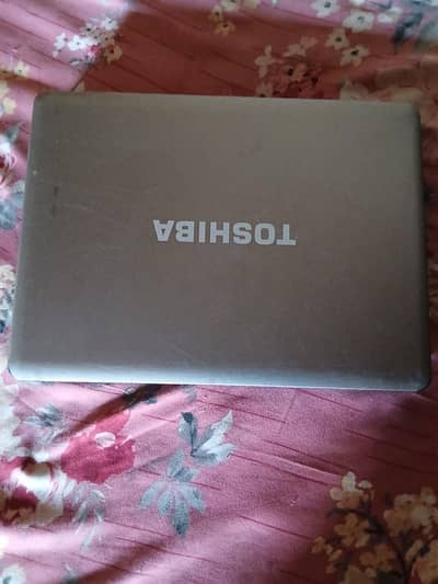 laptop toshiba satellite pro