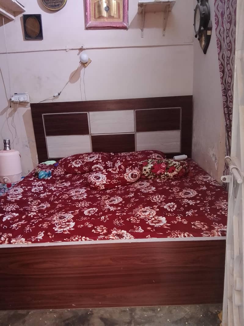 Bed cabat 2