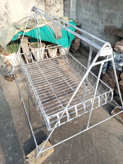 solid iron  bearing swing