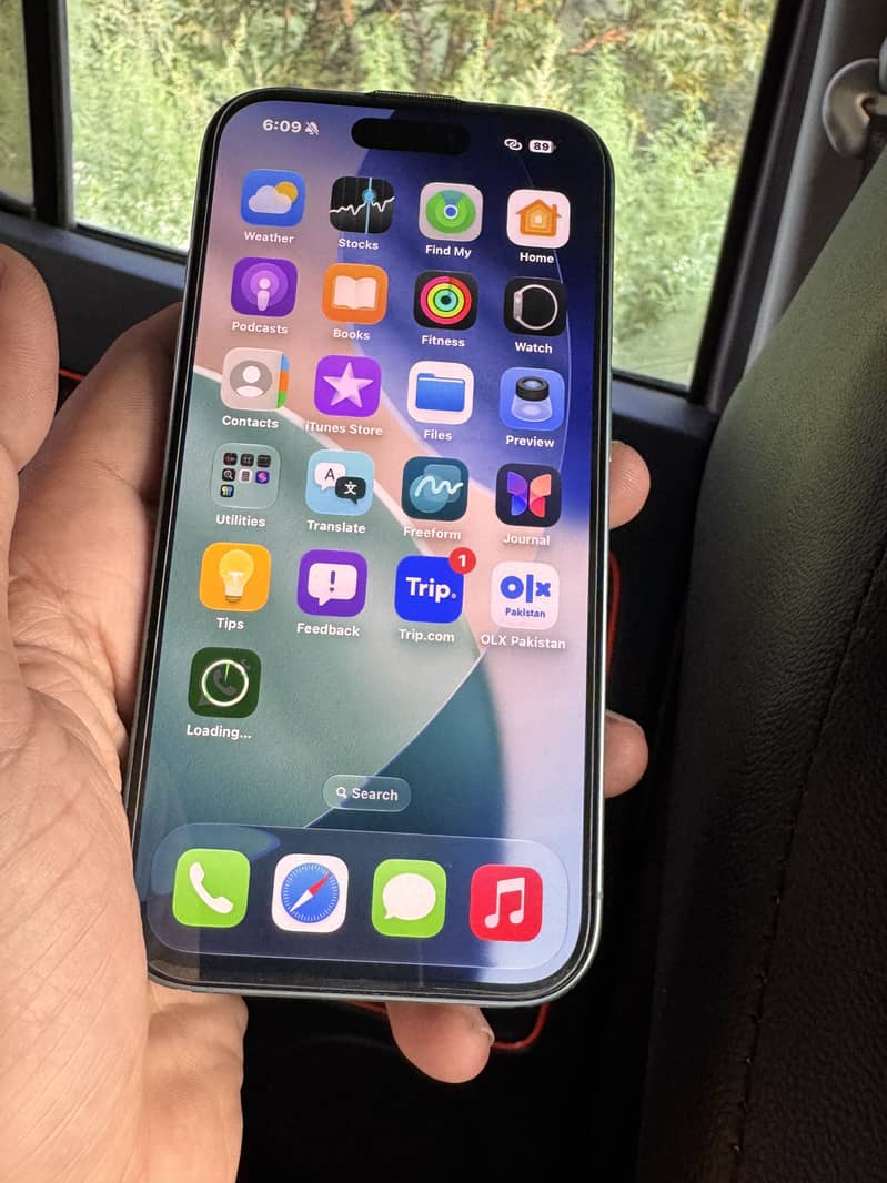 Apple iPhone 16 Plus 1